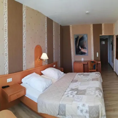 Standard In Heiderhof By Belvilla Obersteinebach